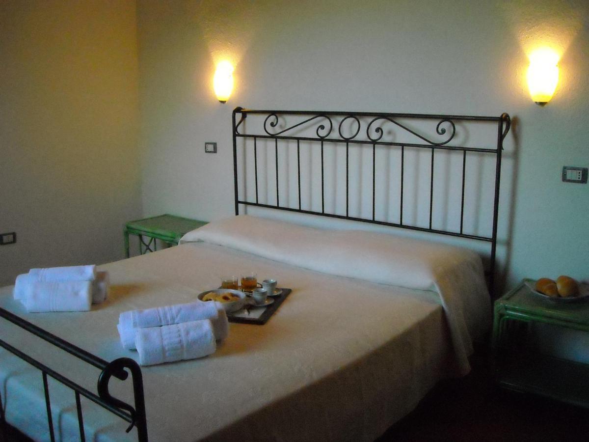 Agriturismo Funtan'Arva Loculi Eksteriør billede