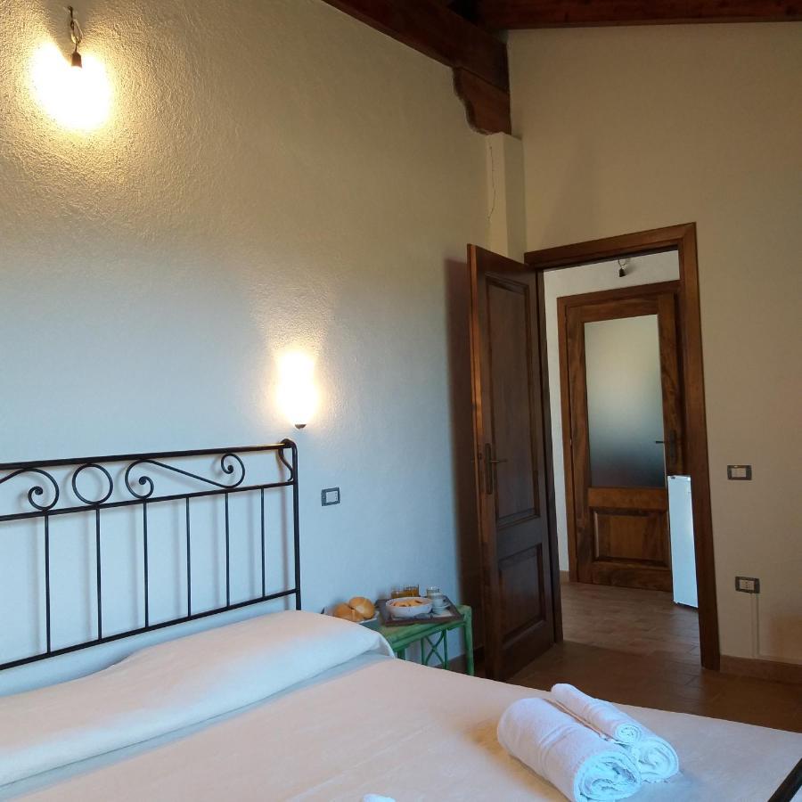 Agriturismo Funtan'Arva Loculi Eksteriør billede