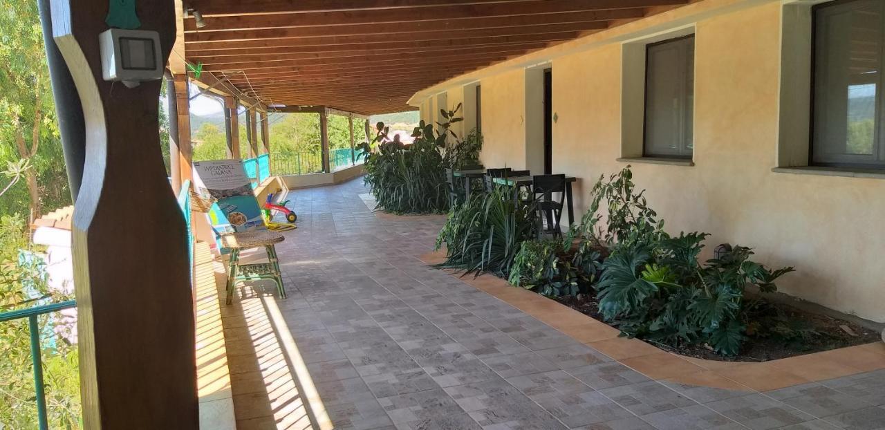 Agriturismo Funtan'Arva Loculi Eksteriør billede